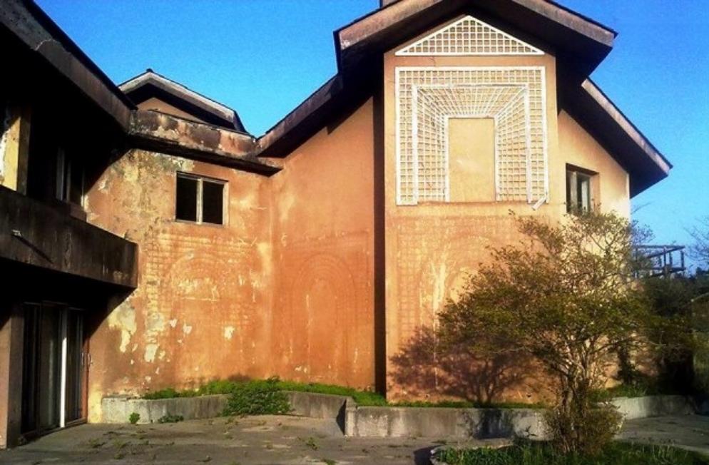 آشنایی با کاخ مادر